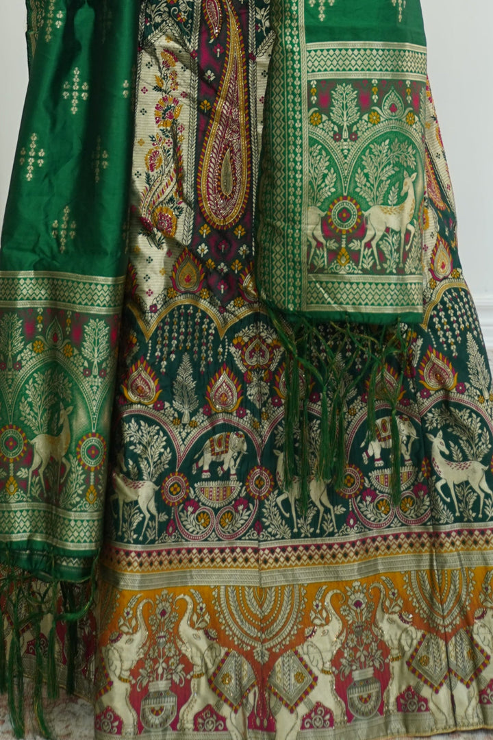 Heritage Motif Banarasi Lehenga