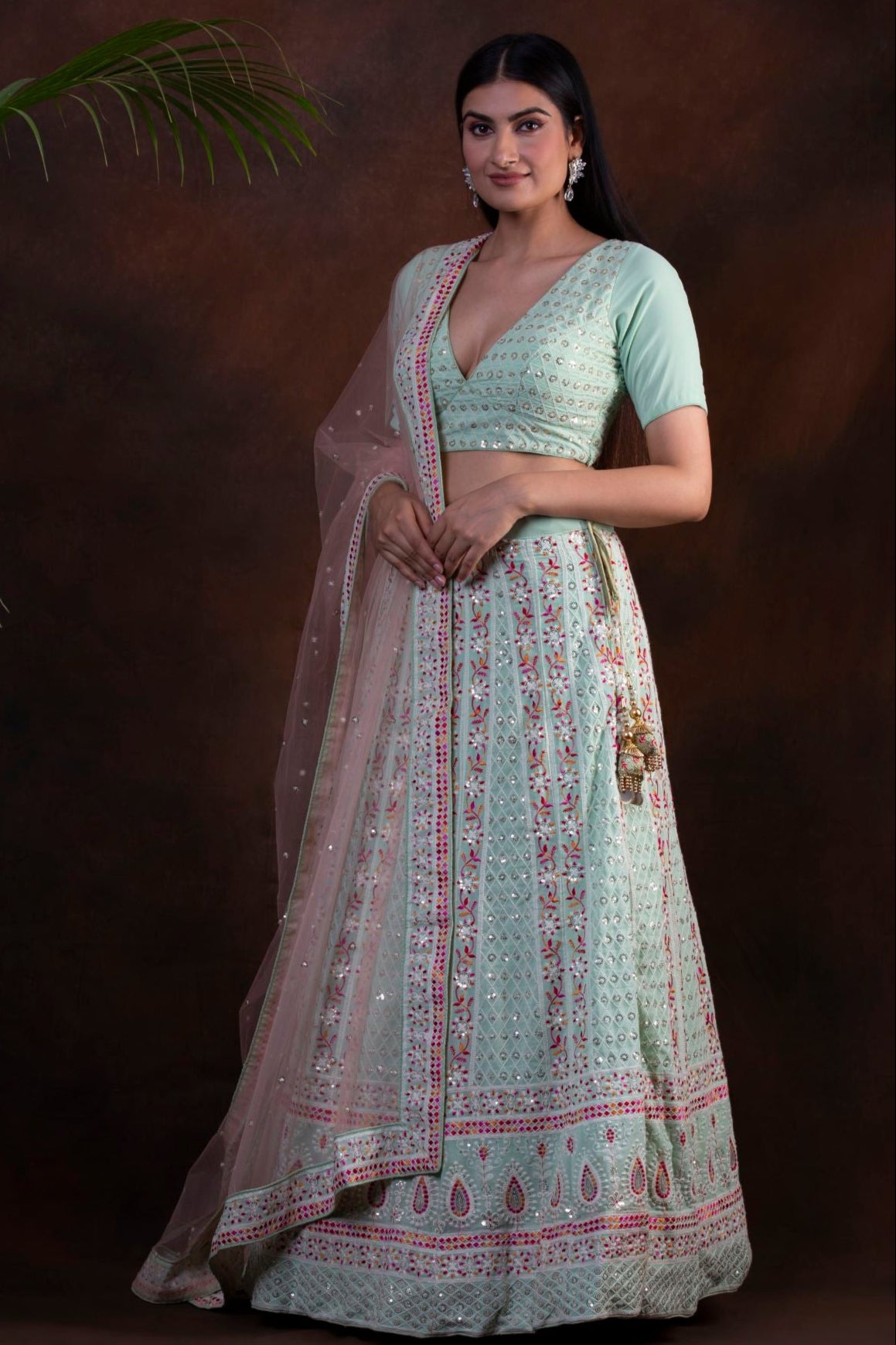 CLASSIC HANDCRAFTED CHIKANKARI LEHENGA