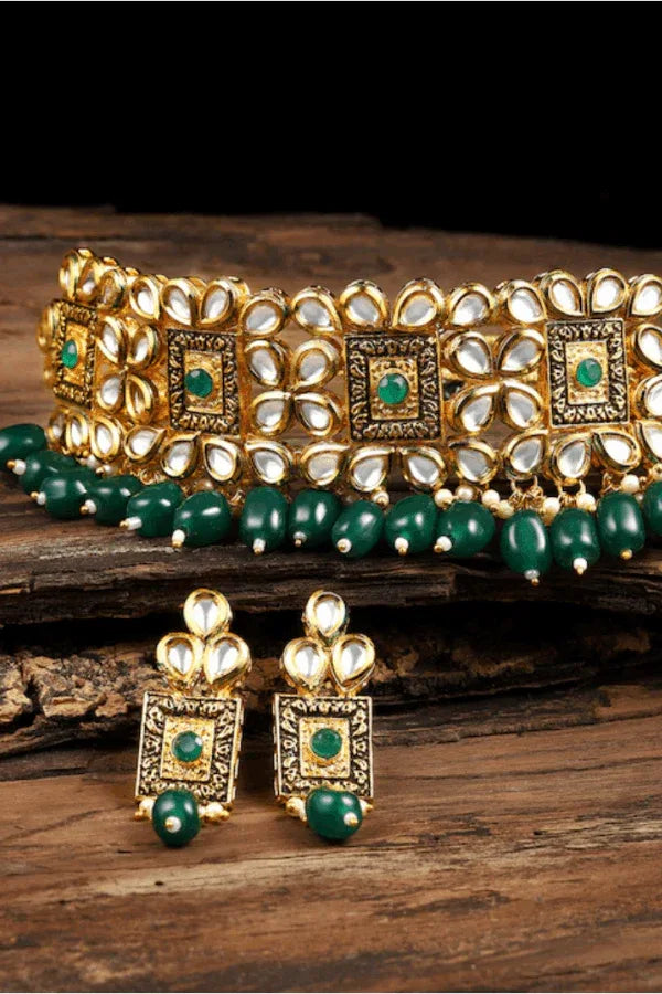 Kundan & Green Beads Studded Jewellery Set (Outside Ontario) - myethnicrentals