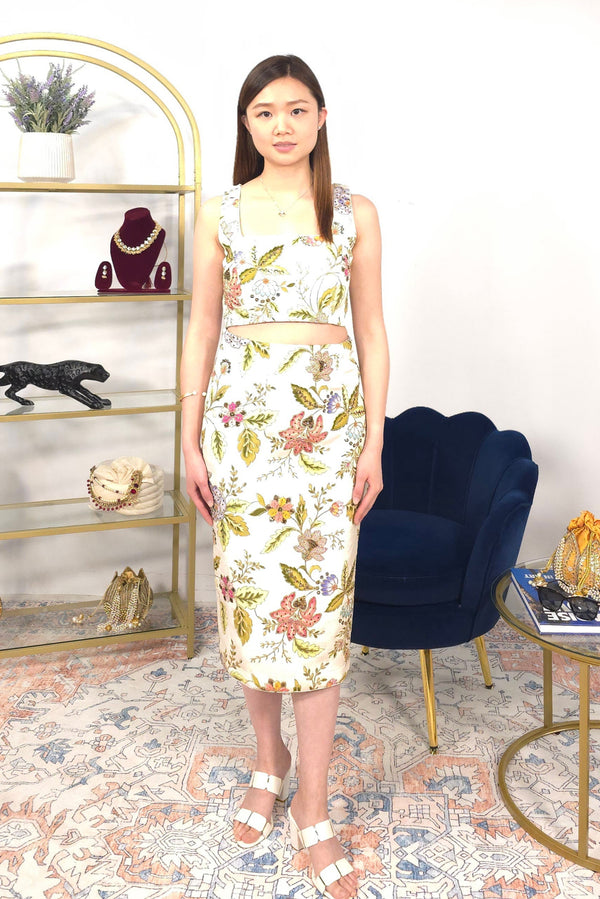 White Floral Fusion Set