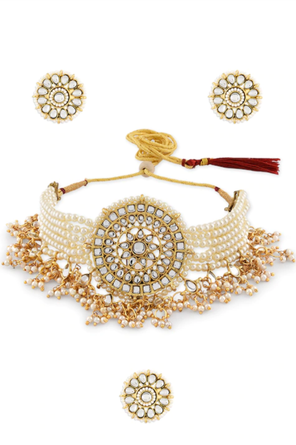 White Kundan-Studded & Pearl Beaded Jewellery Set