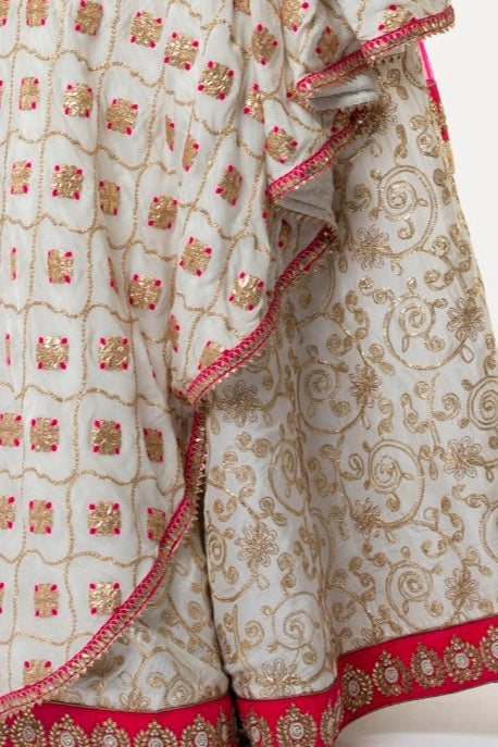 WHITE HIERARCHY LEHENGA