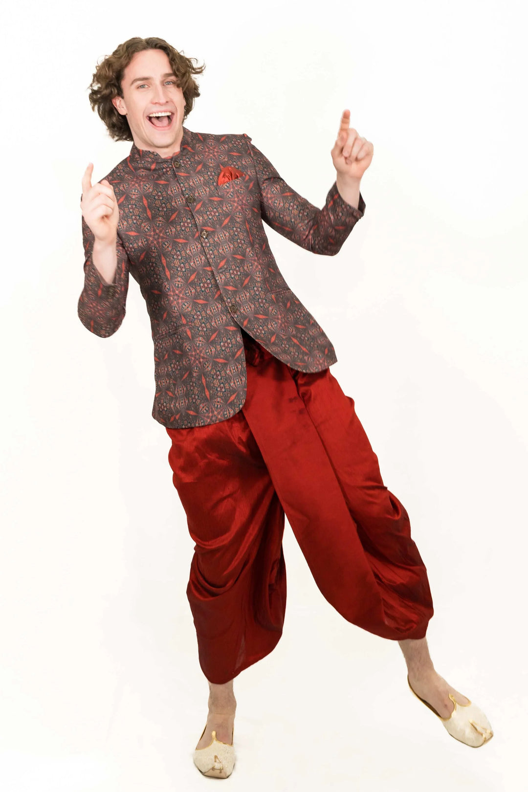 Patterned Red Indo-Western Set (Outside Ontario) - myethnicrentals