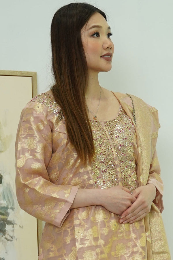 Champagne Glint Banarasi Salwar Kameez