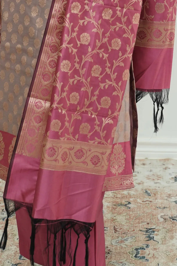 Rosy Mauve Banarasi Salwar Kameez Set - myethnicrentals