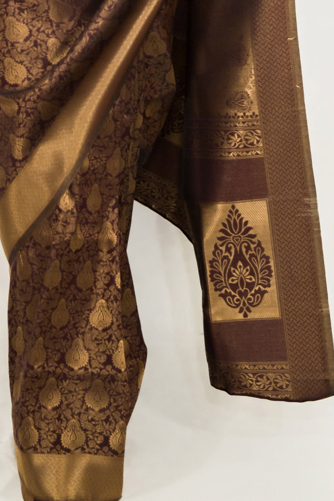 Mehendi Brown Weaving Work Saree