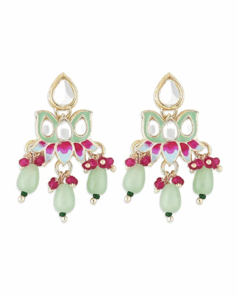 Light Green Kundan-Studded & Pearl Beaded Jewellery Set (Outside Ontario) - myethnicrentals