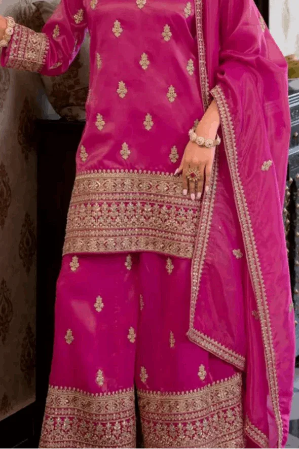 Rani Pink Mirror & Zari Salwar Kameez (Outside Ontario) - myethnicrentals