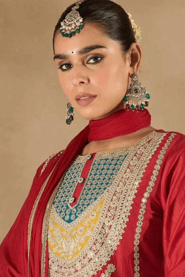 Crimson Jewel Salwar Kameez Set (Outside Ontario) - myethnicrentals