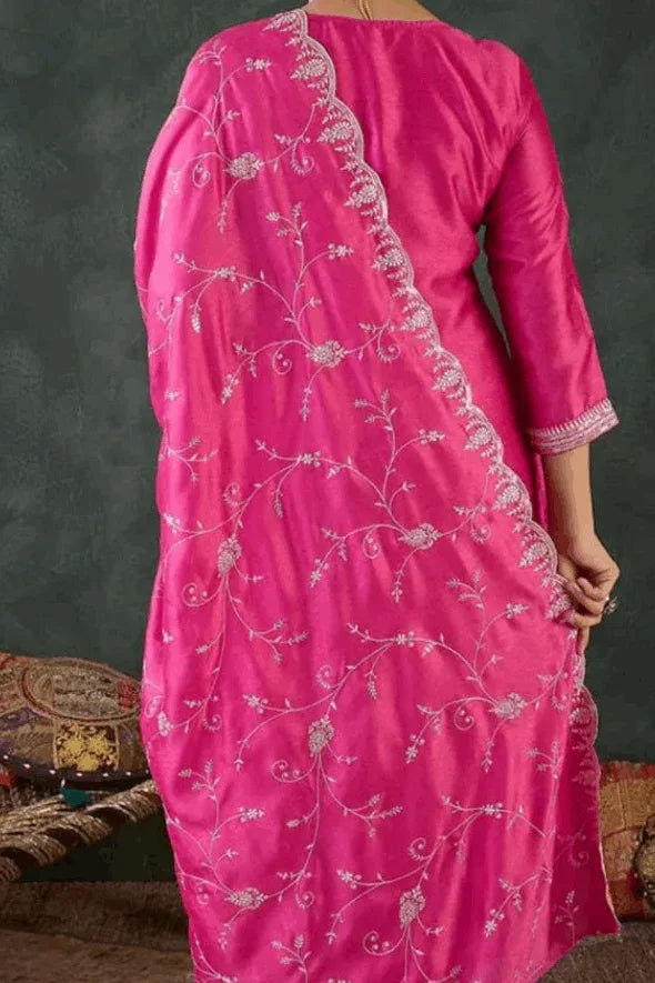 Gulbahar Fuchsia Salwar Kameez Set (Outside Ontario) - myethnicrentals