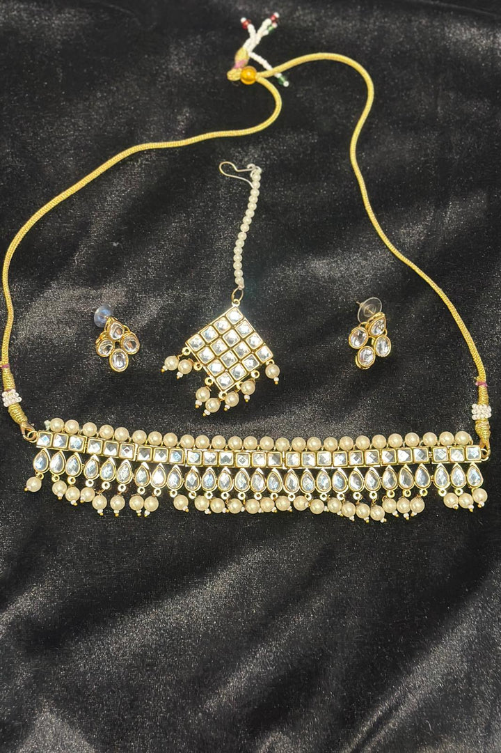 White Crystal-hanging pearl Jewellery Set