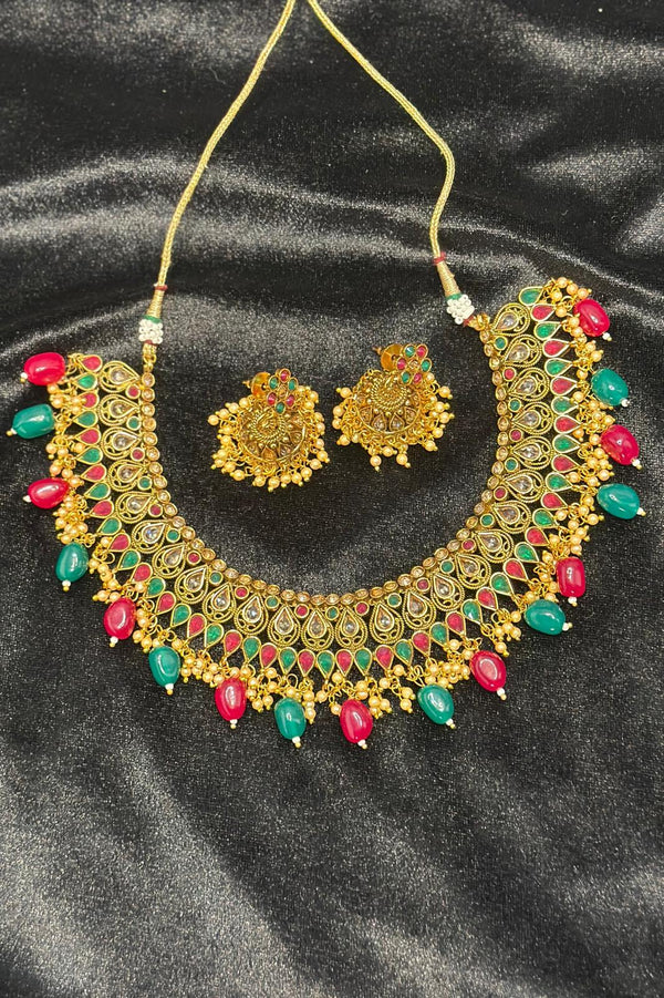 Green and Red Jewellery Set