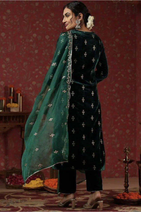Emerald Velvet Motif Embroidered Salwar Kameez
