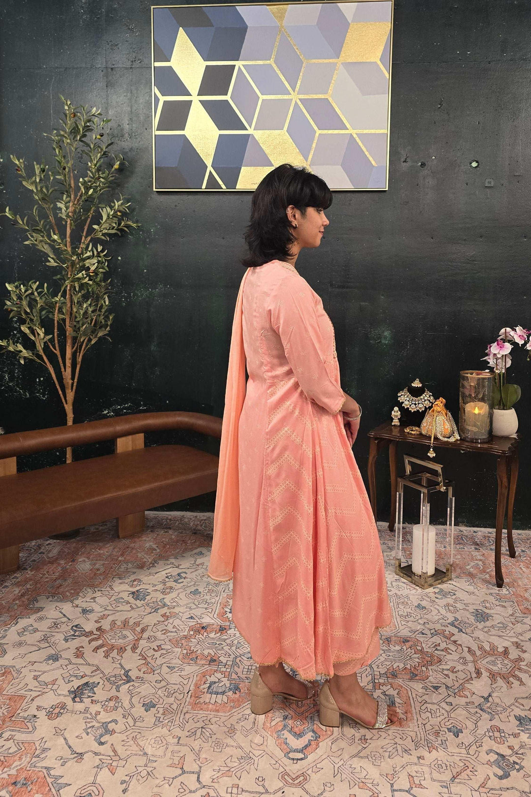 A-Line soft pink (Linen) Salwar Kameez (Outside Ontario) - myethnicrentals