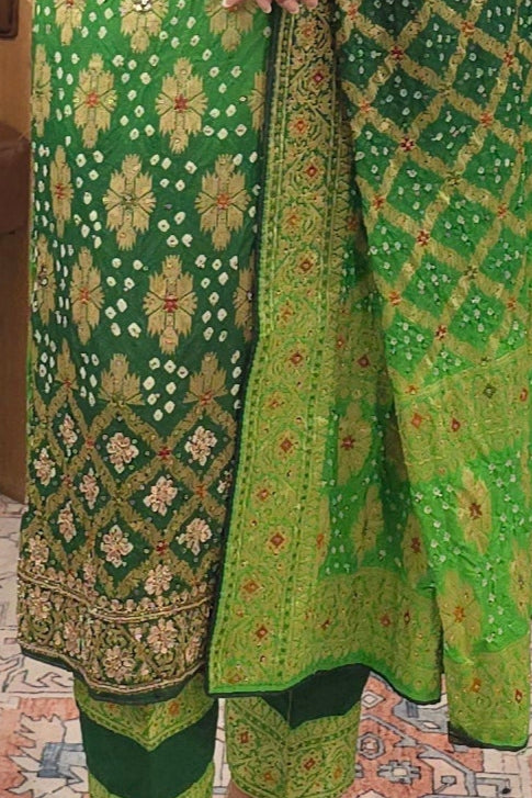 Bandhni - Mint Green - Dark green embroidered Salwar Kameez