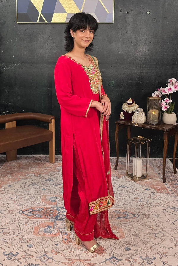 Red embroidered Salwar Kameez - myethnicrentals