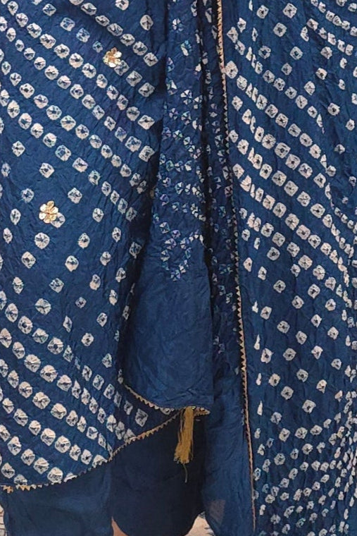 Blue Bandhej embroidered Salwar Kameez