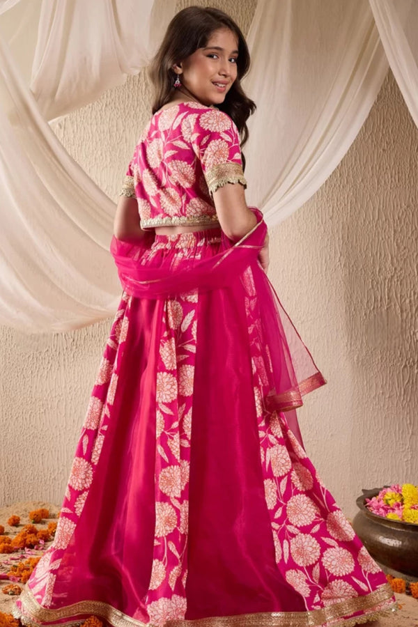 Girls fuchsia pink Lehenga & Dupatta