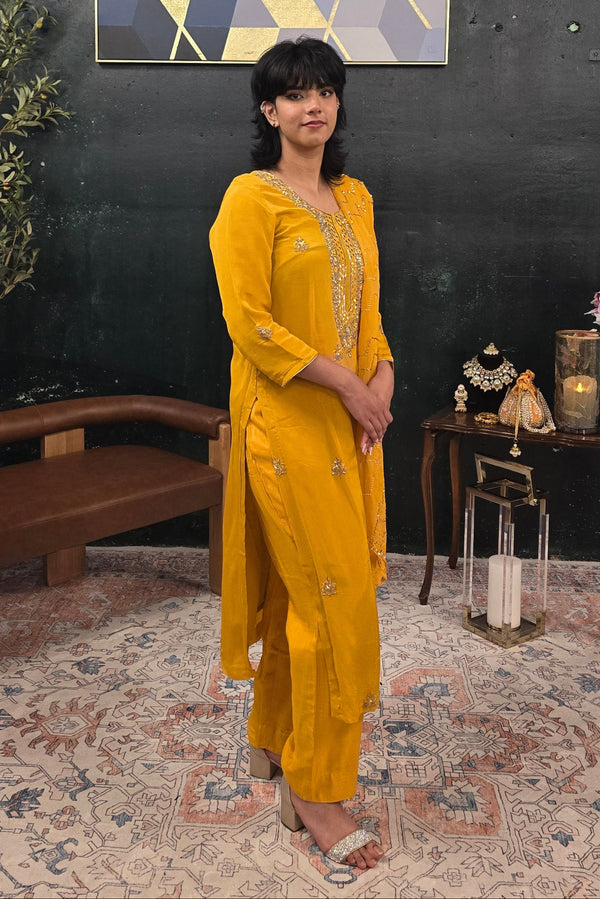 Yellow georgette silver embroidery Salwar Kameez