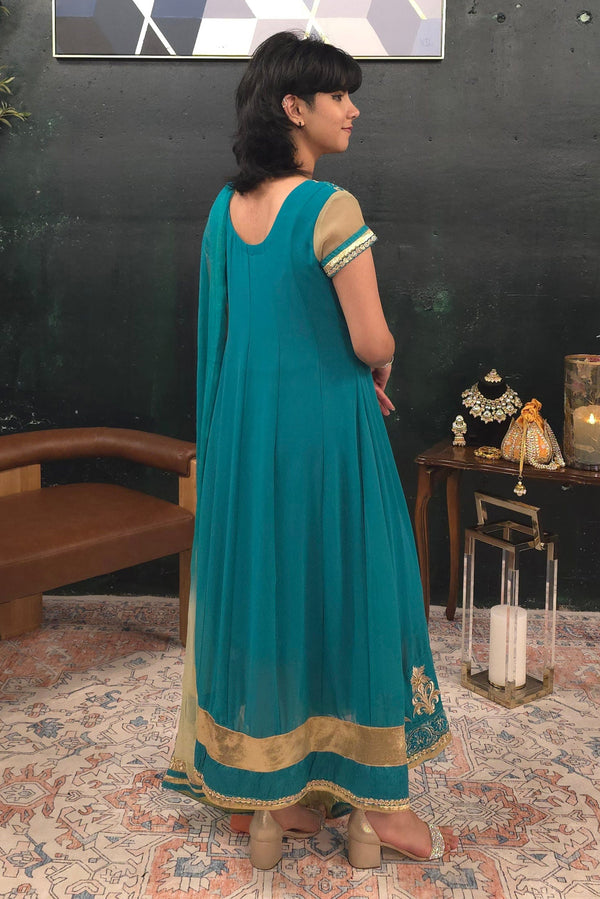 Green flowy georgette Salwar Kameez