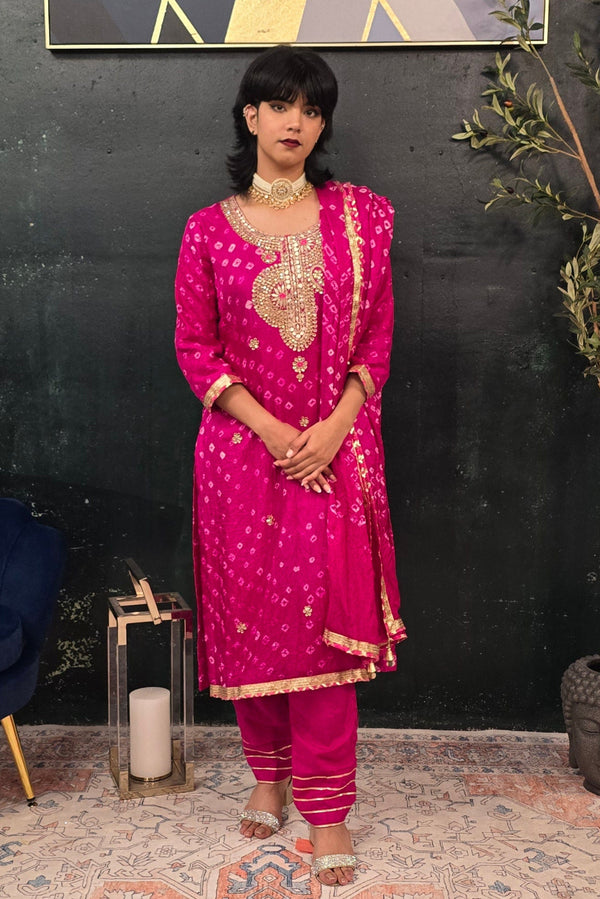 Fuschia Pink Bandhni Gotta Patti Salwar Kameez